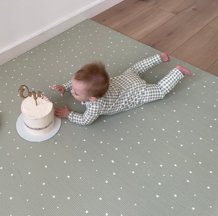 Laurel Green / Cool Grey Speckled Play Mat
